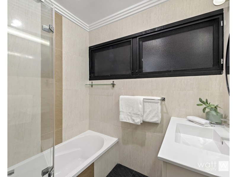 5 Luckins Street, Aspley QLD 4034