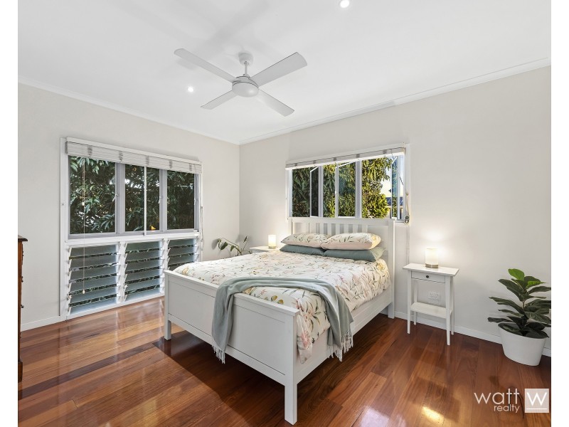 67 Seaview Street, Brighton QLD 4017