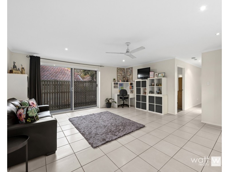 67 Seaview Street, Brighton QLD 4017