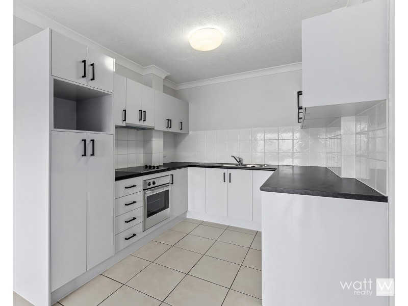 2/16 Pretoria Street, Zillmere QLD 4034