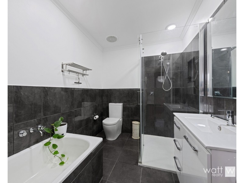 24 Marford Street, Chermside West QLD 4032