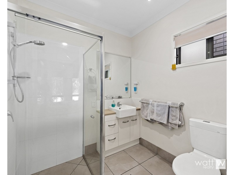 4 Watarrka Avenue, Fitzgibbon QLD 4018