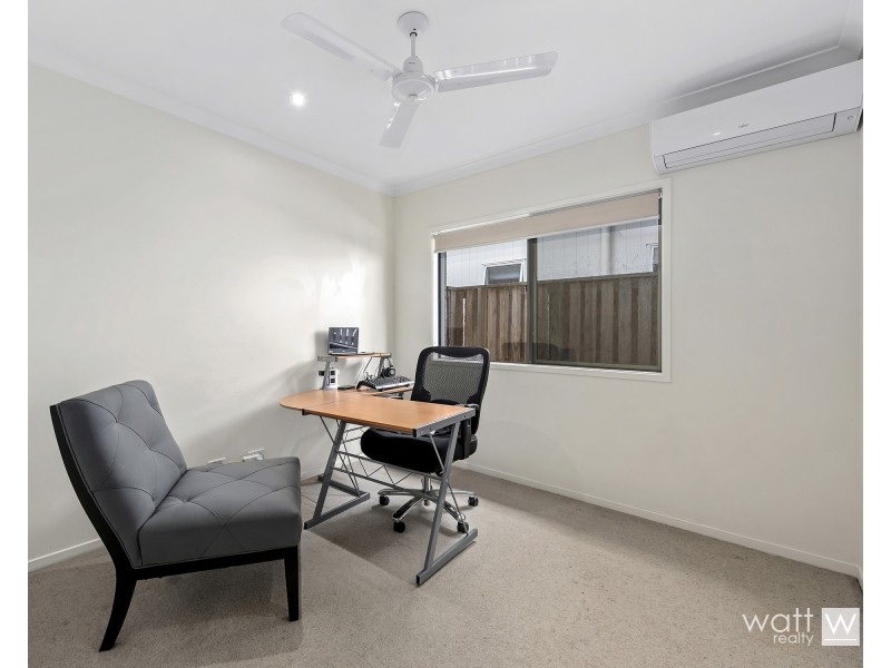 4 Watarrka Avenue, Fitzgibbon QLD 4018