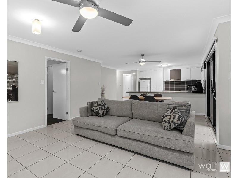 6 Petrie Crescent, Aspley QLD 4034