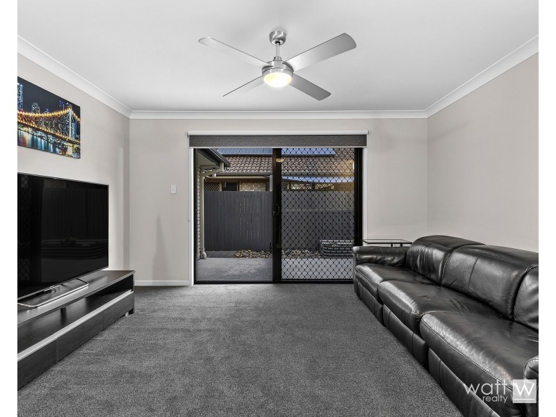 6 Petrie Crescent, Aspley QLD 4034