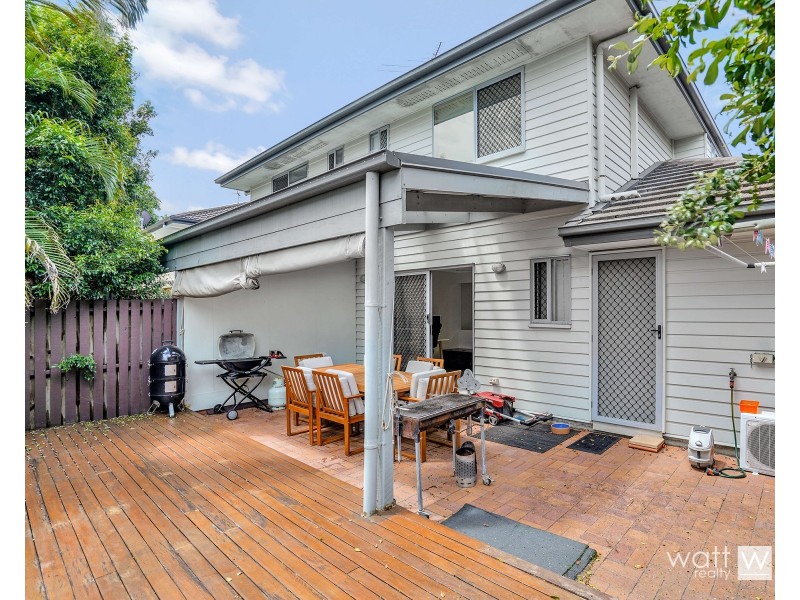 2/15 Cowan Street, Chermside QLD 4032