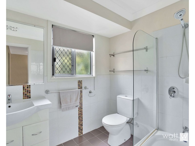 2/15 Cowan Street, Chermside QLD 4032