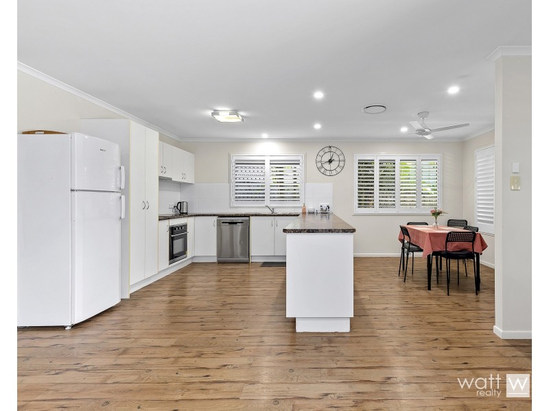 4 Gardner Street West, Kallangur QLD 4503