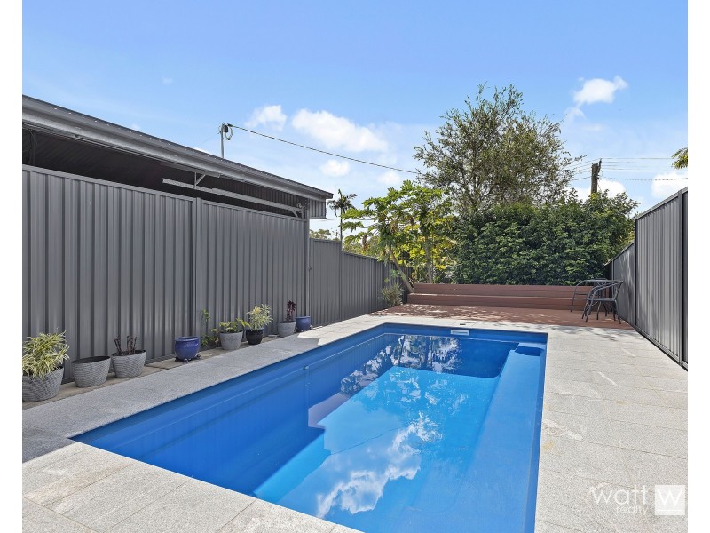 4 Gardner Street West, Kallangur QLD 4503