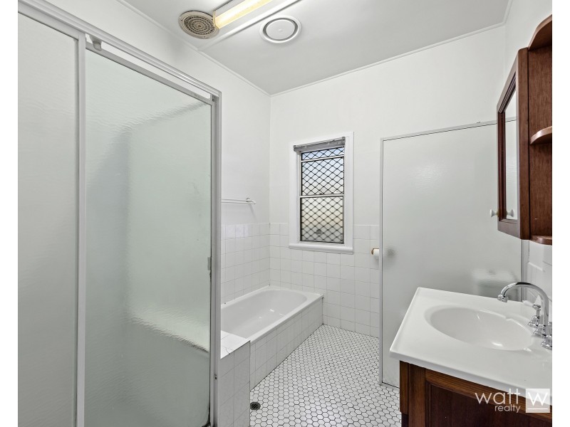 582 Robinson Road West, Aspley QLD 4034