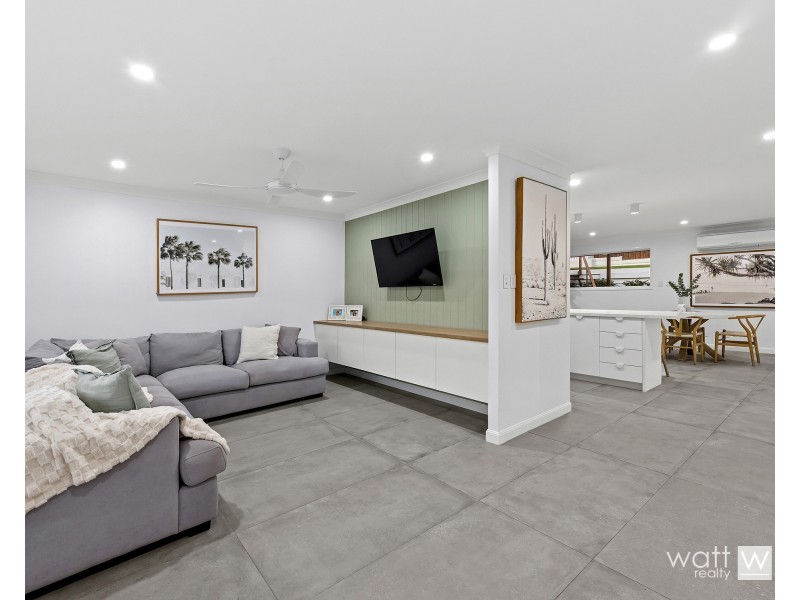 12 Meilland Court, Eatons Hill QLD 4037