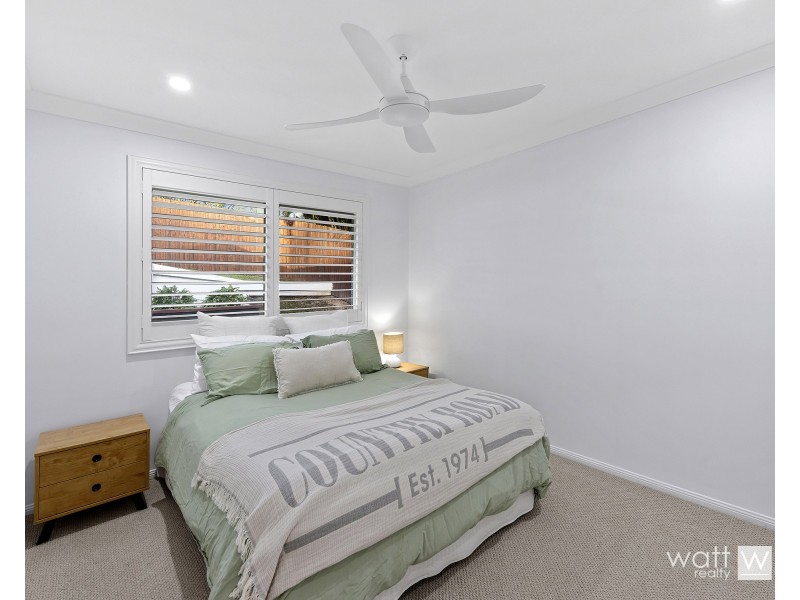 12 Meilland Court, Eatons Hill QLD 4037