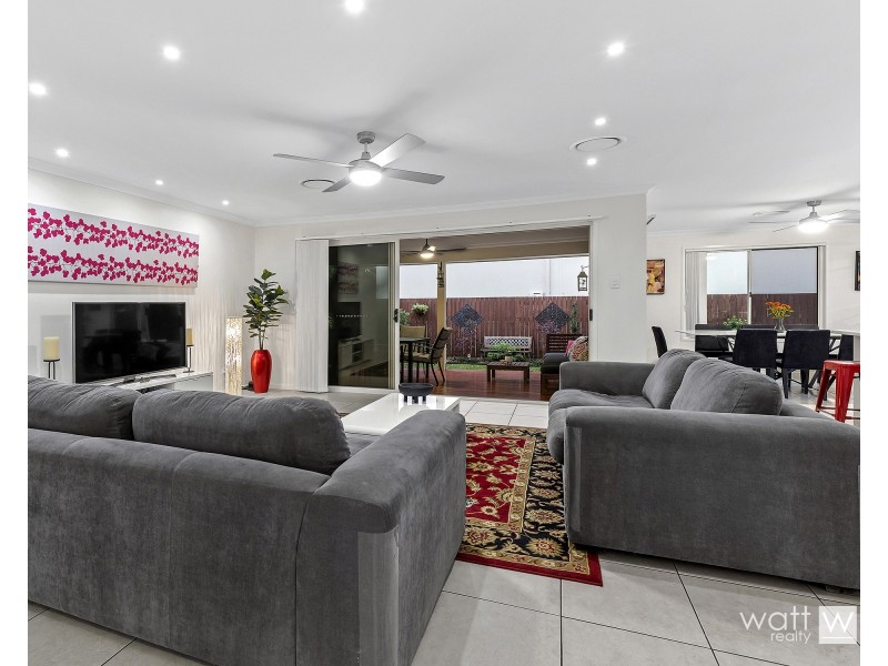 10 Lillydale Street, Carseldine QLD 4034