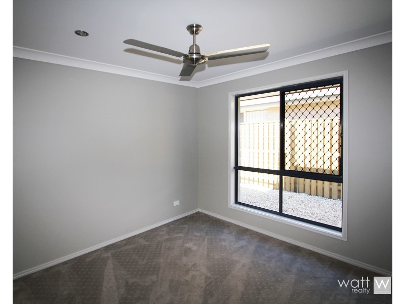 9 Ravenbourne Street, Fitzgibbon QLD 4018