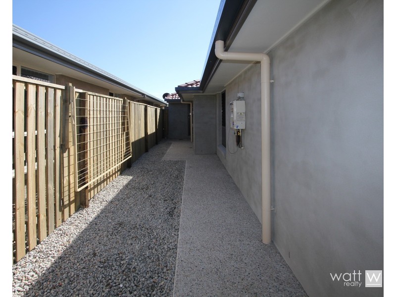 9 Ravenbourne Street, Fitzgibbon QLD 4018