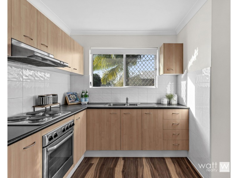 2/120 Miller Street, Chermside QLD 4032