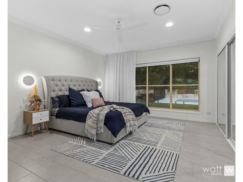 3 Bracken Court, Cashmere QLD 4500