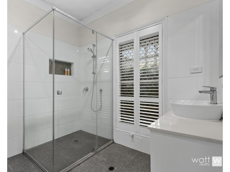 3 Bracken Court, Cashmere QLD 4500