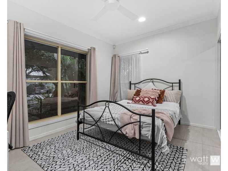 3 Bracken Court, Cashmere QLD 4500