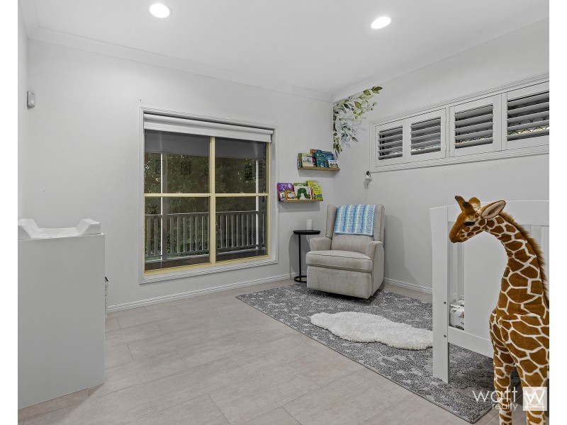 3 Bracken Court, Cashmere QLD 4500