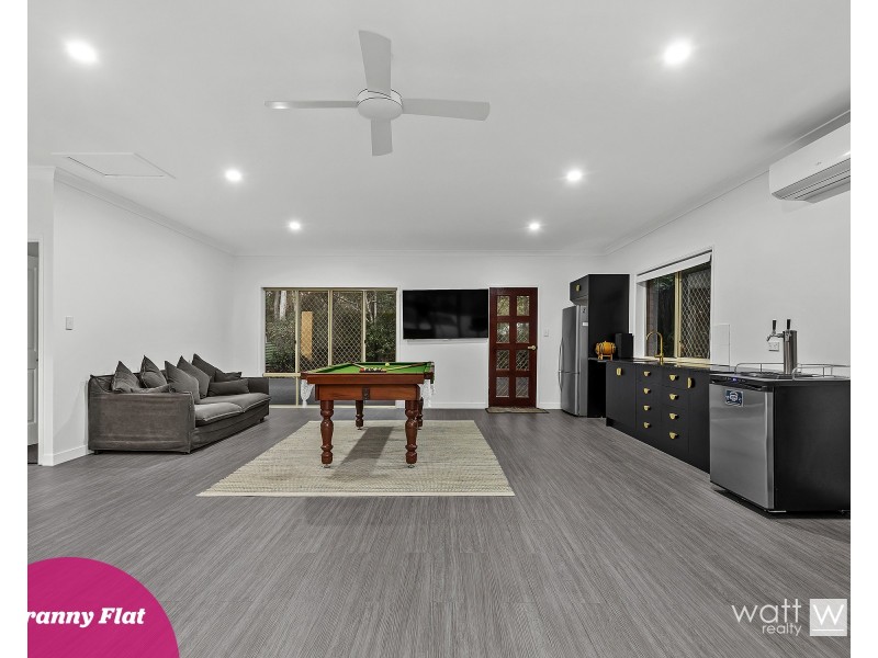 3 Bracken Court, Cashmere QLD 4500