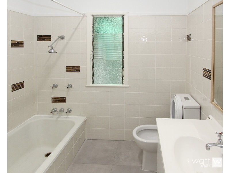 30 Pechey Street, Chermside QLD 4032