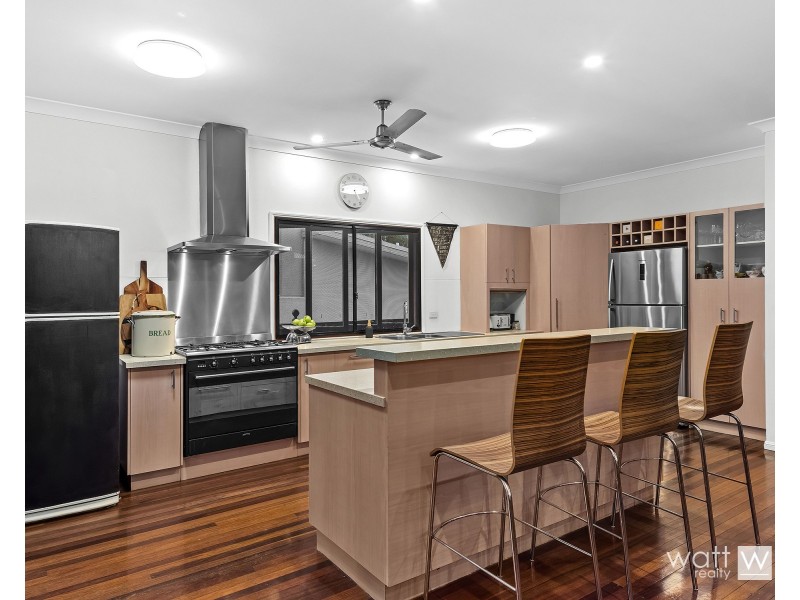 17 Kaiyar Street, Chermside West QLD 4032