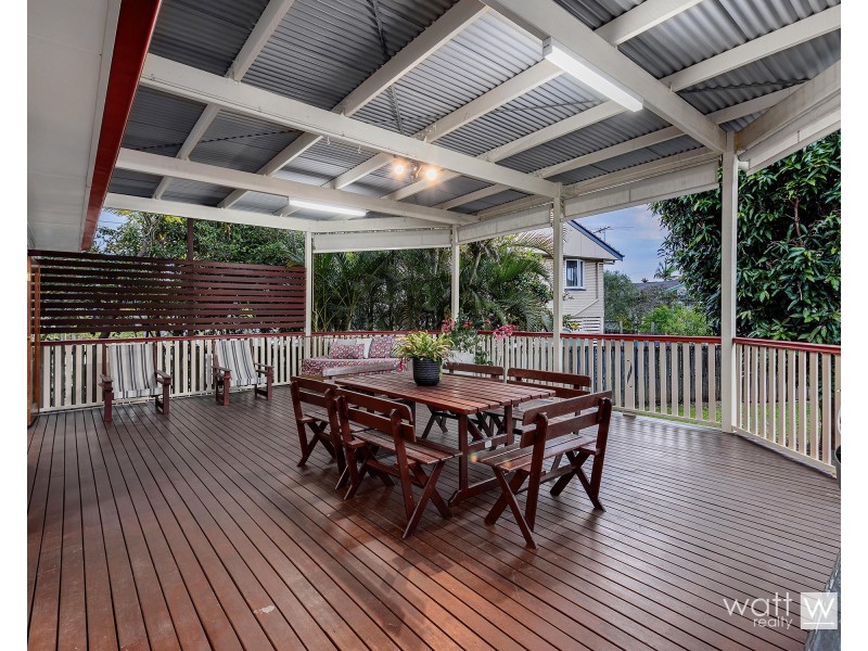 17 Kaiyar Street, Chermside West QLD 4032