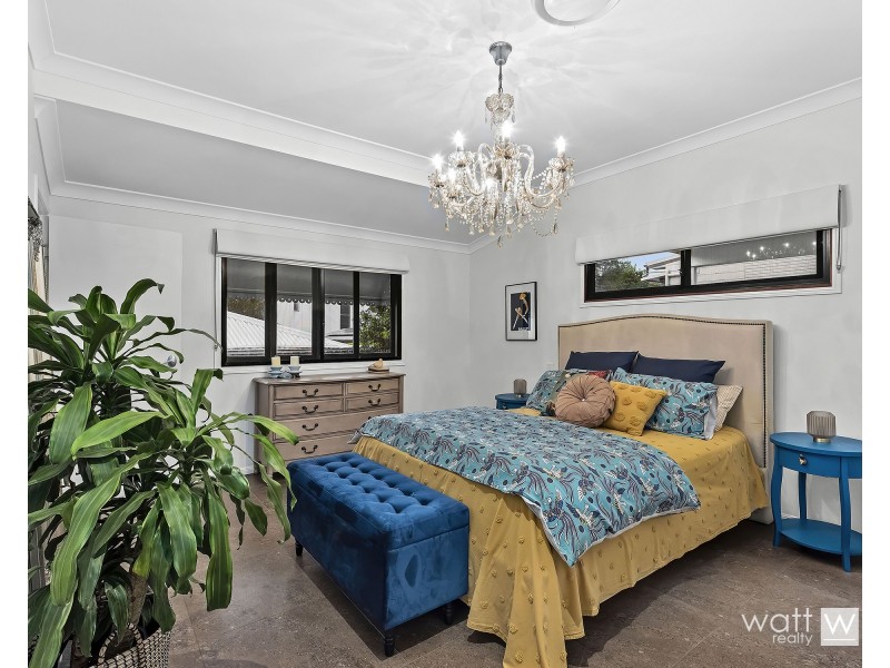 17 Kaiyar Street, Chermside West QLD 4032