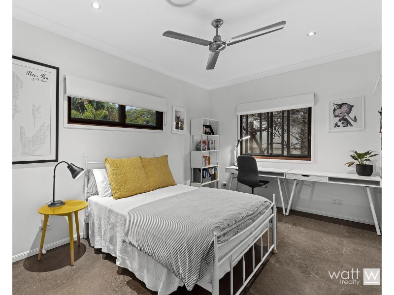 17 Kaiyar Street, Chermside West QLD 4032