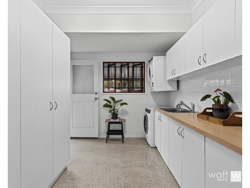 17 Kaiyar Street, Chermside West QLD 4032