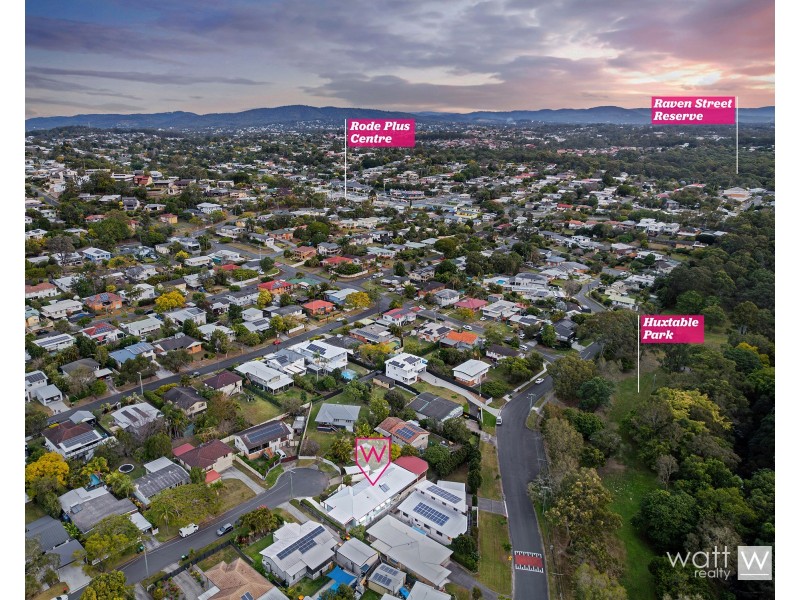 17 Kaiyar Street, Chermside West QLD 4032