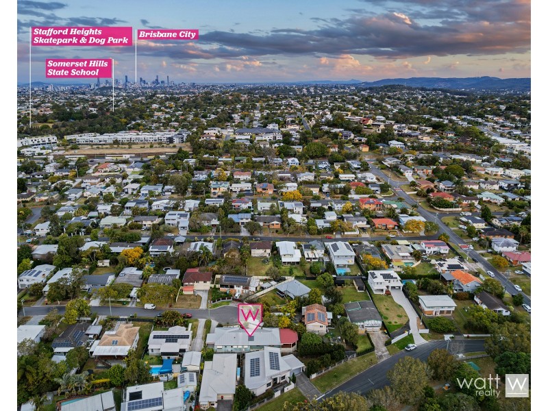 17 Kaiyar Street, Chermside West QLD 4032