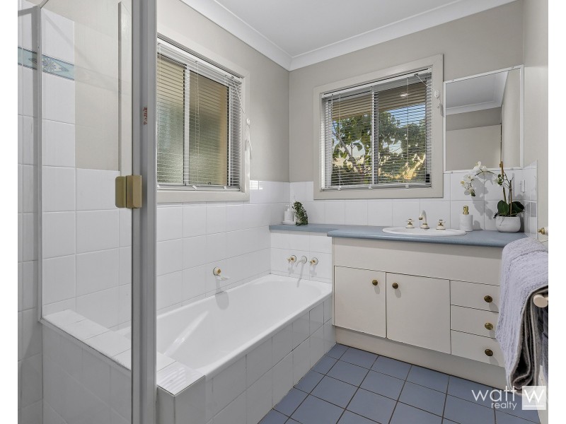 96 Ironwood Street, Aspley QLD 4034