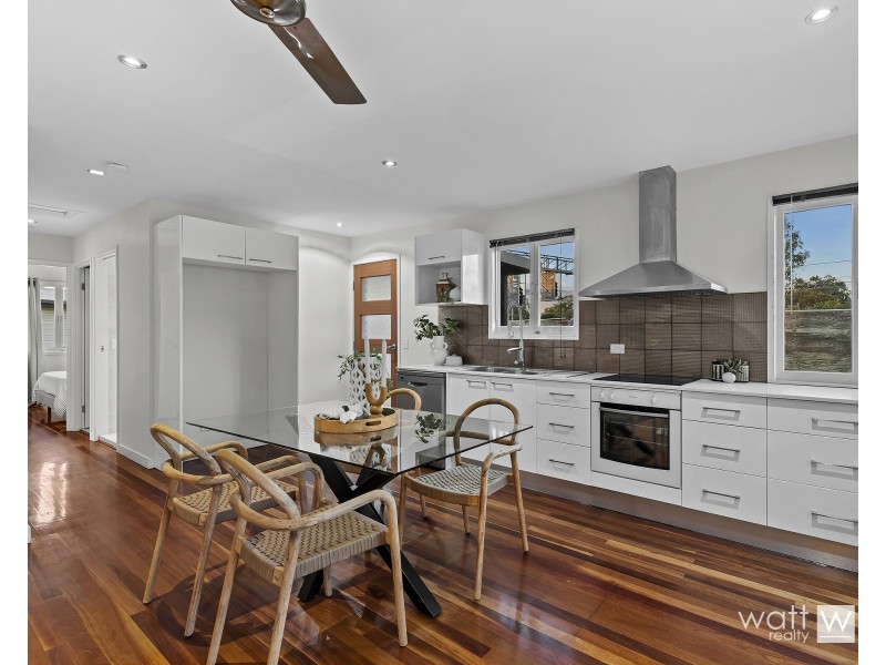 8 Collard Street, Zillmere QLD 4034