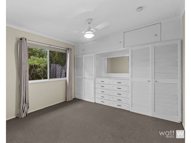 34 Gertrude Street, Redcliffe QLD 4020