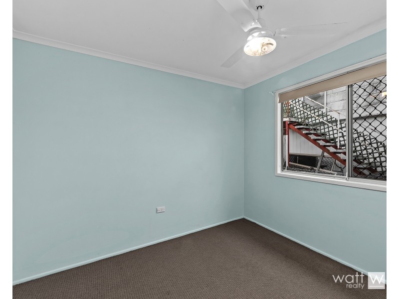 34 Gertrude Street, Redcliffe QLD 4020