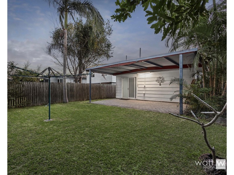 34 Gertrude Street, Redcliffe QLD 4020