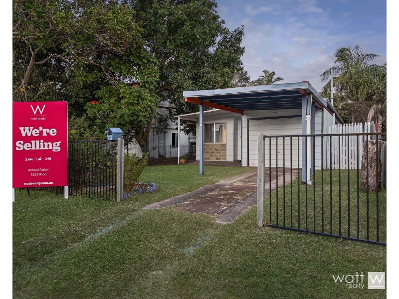 34 Gertrude Street, Redcliffe QLD 4020