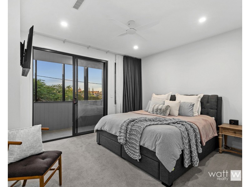 10 Florence Street, Nundah QLD 4012