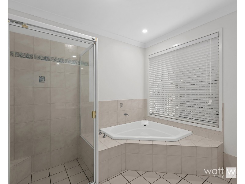 27 Accolade Place, Carseldine QLD 4034