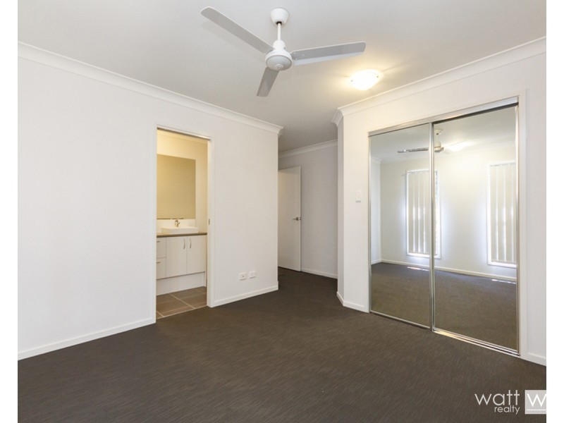 3 Charlie Street, Zillmere QLD 4034