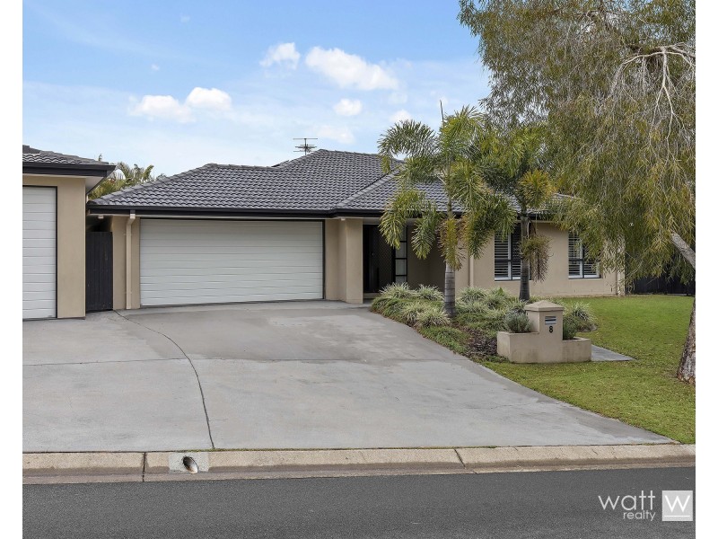 8 Pinehurst Court, Albany Creek QLD 4035