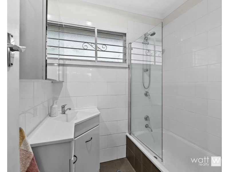 61 Dunsford Street, Zillmere QLD 4034