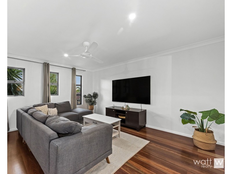 7 Meilland Court, Eatons Hill QLD 4037