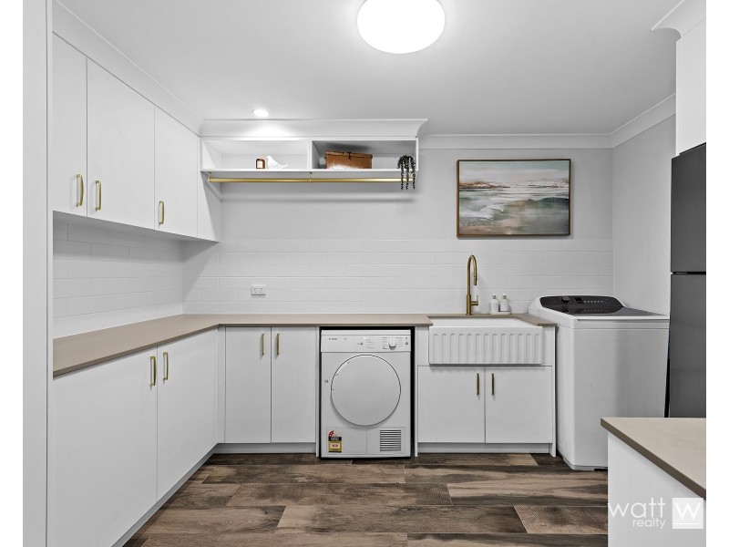 7 Meilland Court, Eatons Hill QLD 4037