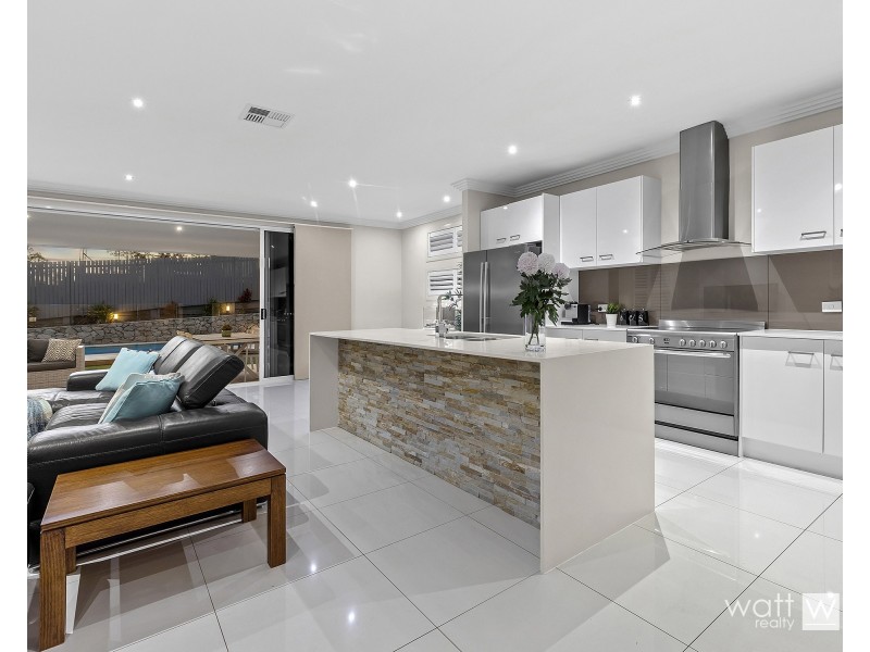 28 Barton Street, Everton Park QLD 4053