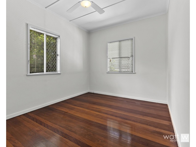 21 Charlie Street, Zillmere QLD 4034