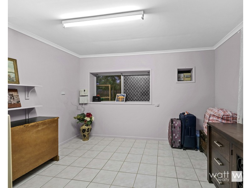 4 Moutara Street, Kallangur QLD 4503