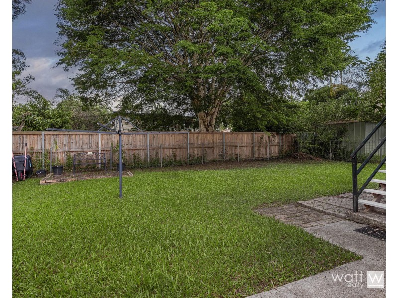 4 Moutara Street, Kallangur QLD 4503